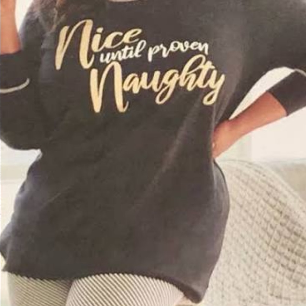 ** Sleep/lounge wear **